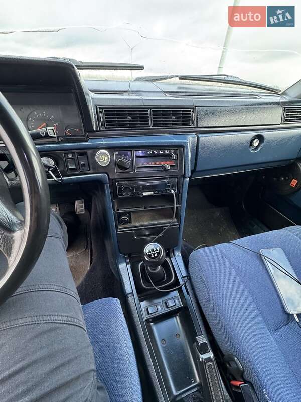 Седан Volvo 740 1989 в Южному фото 9 Седан Volvo 740 1989 в Южному