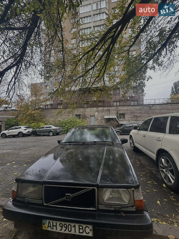 Седан Volvo 740 1986 в Києві