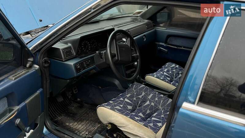 Седан Volvo 740 1985 в Києві фото 8 Седан Volvo 740 1985 в Києві