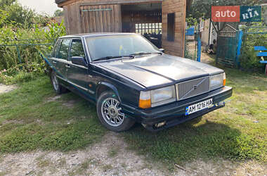 Седан Volvo 760 1984 в 
