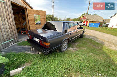 Седан Volvo 760 1984 в 