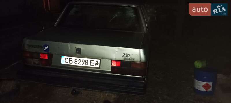 Седан Volvo 760 1985 в Киеве