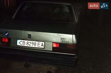 Седан Volvo 760 1985 в 