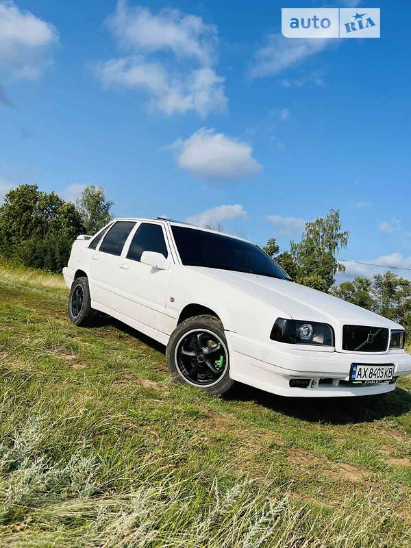 Седан Volvo 850 1993 в 