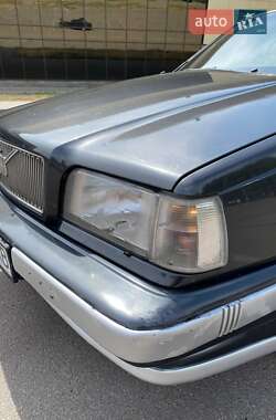 Седан Volvo 850 1992 в 