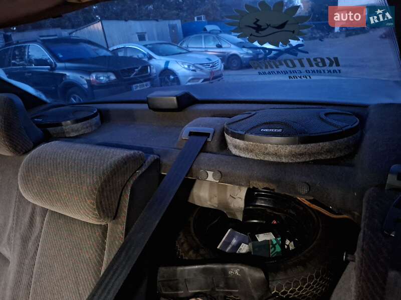 Седан Volvo 850 1993 в Киеве фото 31 Седан Volvo 850 1993 в Киеве