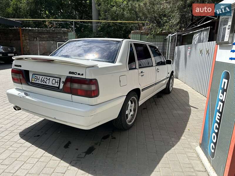 Седан Volvo 850 1993 в Одесі