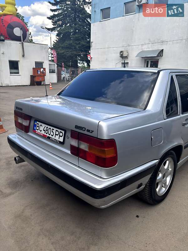 Седан Volvo 850 1992 в Львове