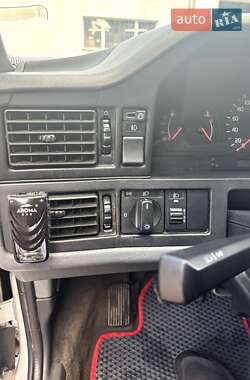 Седан Volvo 850 1992 в 