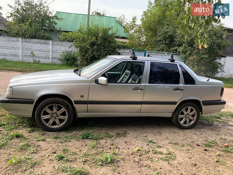 Седан Volvo 850 1993 в 