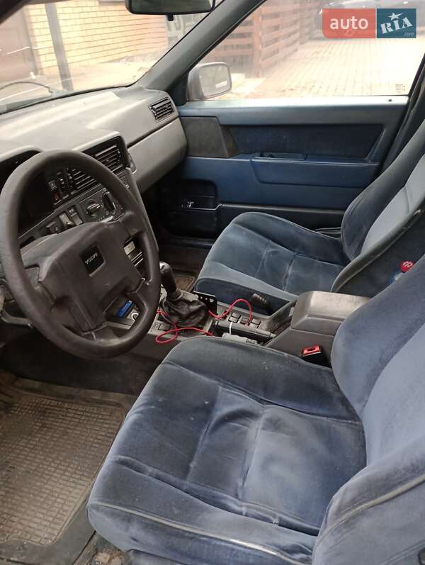 Седан Volvo 850 1993 в Киеве