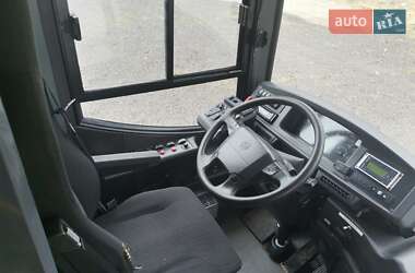 Пригородный автобус Volvo 8700 2011 в 