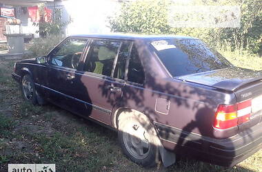 Седан Volvo 940 1995 в 