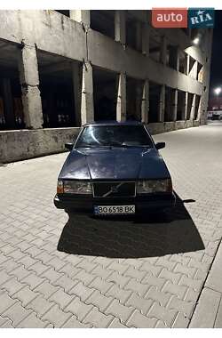 Седан Volvo 940 1995 в 