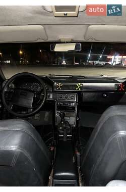 Седан Volvo 940 1995 в 
