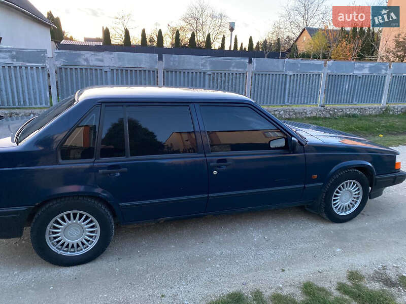 Седан Volvo 940 1995 в Тернополе