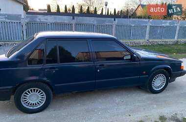 Седан Volvo 940 1995 в 