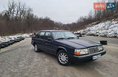 Седан Volvo 940 1992 в 