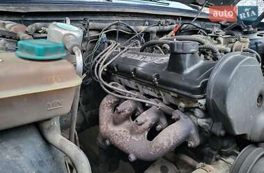 Седан Volvo 940 1992 в 