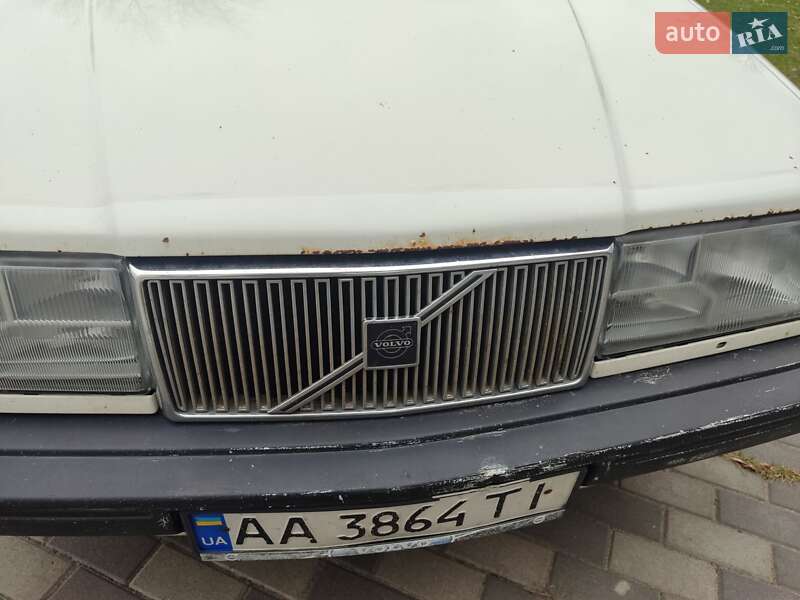 Седан Volvo 940 1996 в Киеве