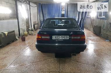 Седан Volvo 960 1990 в Угледаре