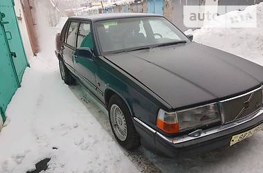 Седан Volvo 960 1990 в Угледаре