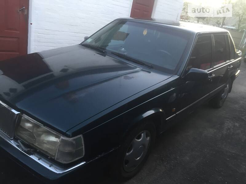 Седан Volvo 960 1992 в Нововолынске