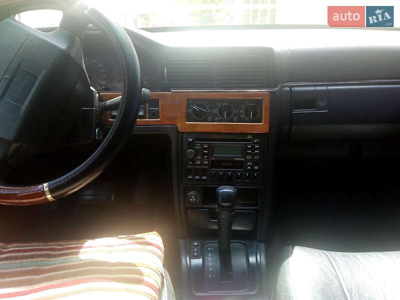 Седан Volvo 960 1993 в Одессе