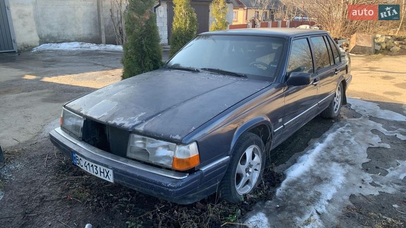 Седан Volvo 960 1994 в Полонном