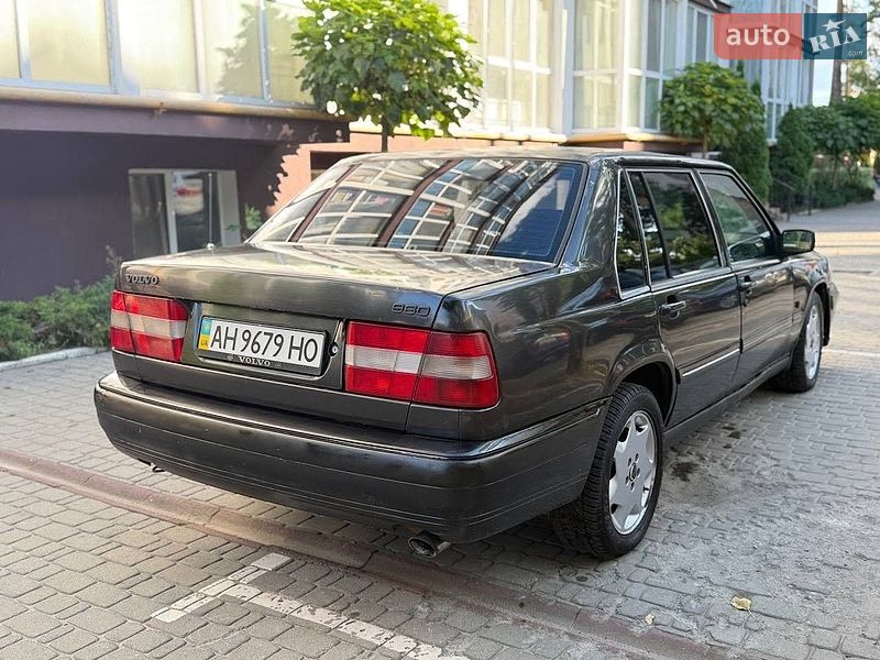 Седан Volvo 960 1995 в Киеве