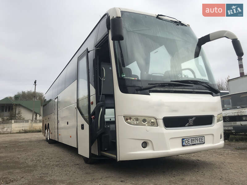 Туристический / Междугородний автобус Volvo 9700 2011 в Черновцах