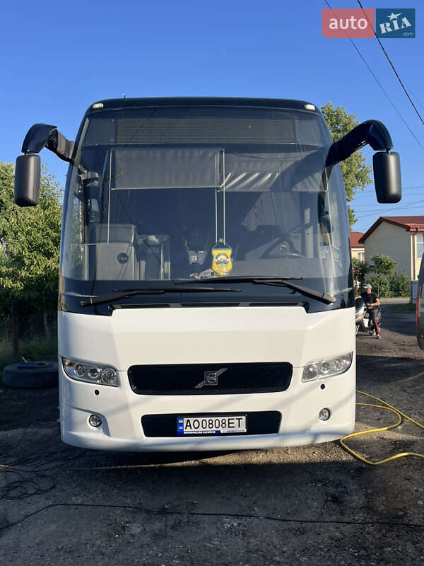 Туристичний / Міжміський автобус Volvo 9700 2012 в Тячеві