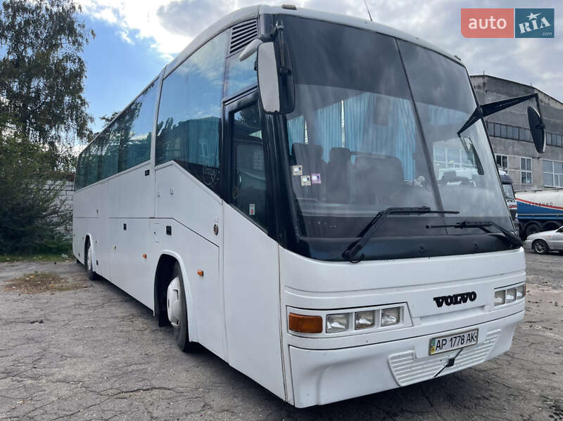 Туристичний / Міжміський автобус Volvo B12 1993 в Дніпрі