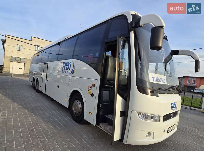Туристичний / Міжміський автобус Volvo B12 2007 в  фото Туристичний / Міжміський автобус Volvo B12 2007 в