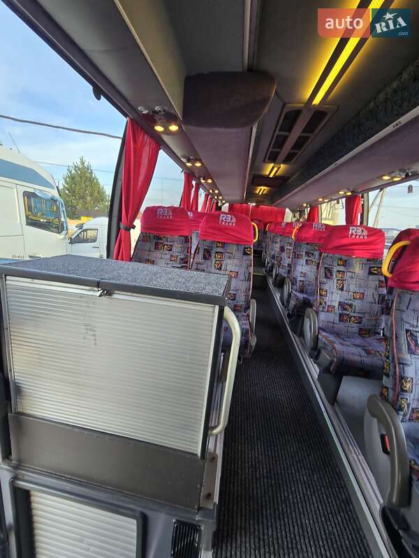 Туристический / Междугородний автобус Volvo B12 2007 в Тернополе