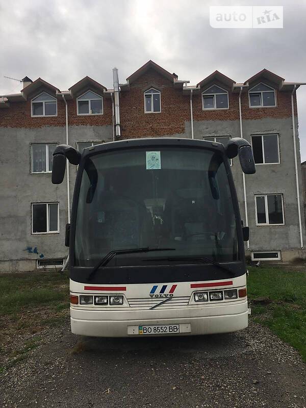 Туристический / Междугородний автобус Volvo B6 1997 в Борщеве
