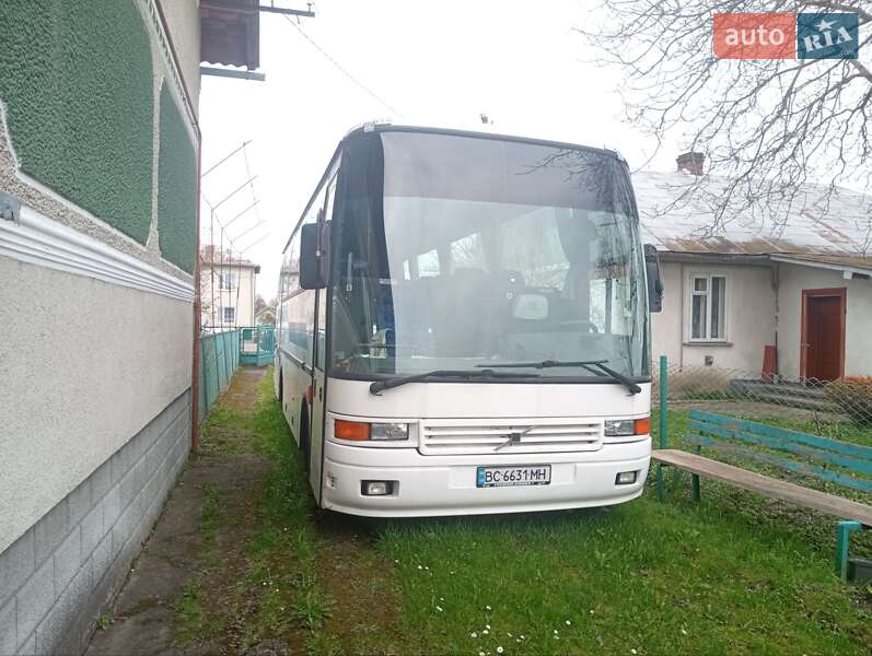 Туристический / Междугородний автобус Volvo B6 1995 в Стрые фото Туристический / Междугородний автобус Volvo B6 1995 в Стрые