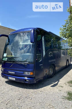 Туристический / Междугородний автобус Volvo B7R 1998 в Черновцах