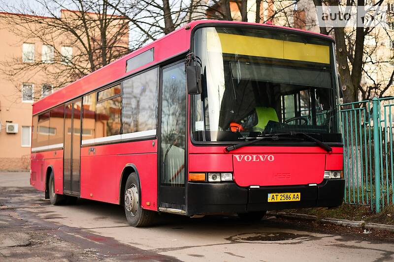 Міський автобус Volvo B8R 1999 в Калуші