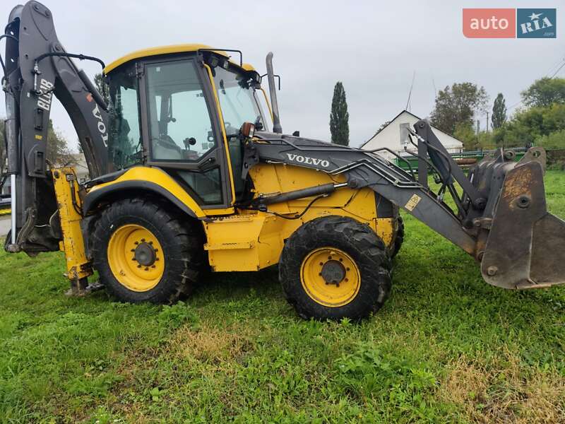 Екскаватор навантажувач Volvo BL 61B 2011 в Хмельницькому