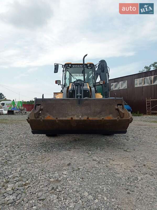 Экскаватор погрузчик Volvo BL 71 2005 в Староконстантинове фото 7 Экскаватор погрузчик Volvo BL 71 2005 в Староконстантинове