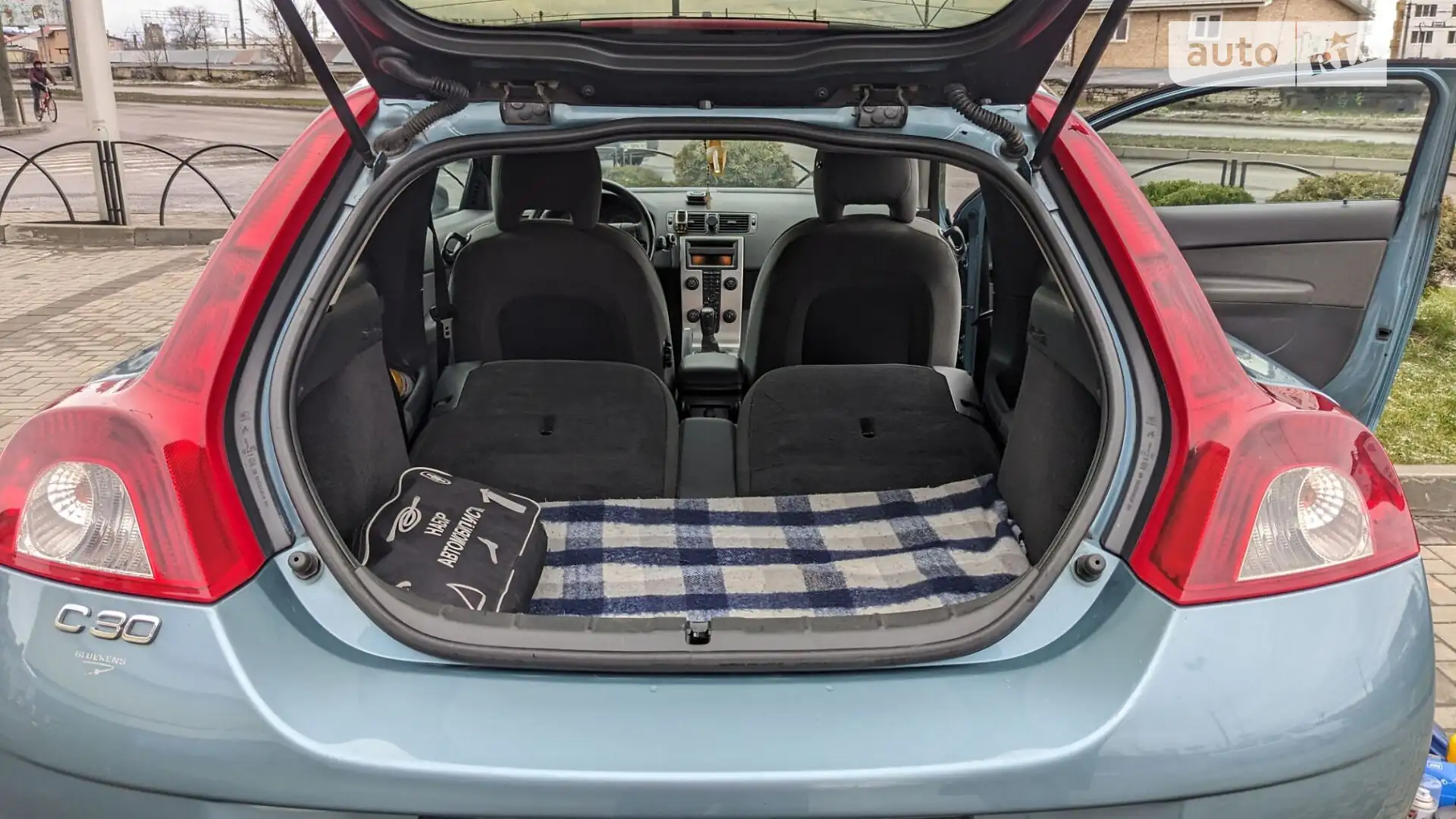 Volvo C30 2007 VIN YV1MK765272030889 фото оголошення 10 з 15