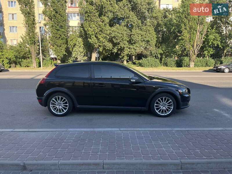 Хэтчбек Volvo C30 2008 в Киеве фото 4 Хэтчбек Volvo C30 2008 в Киеве
