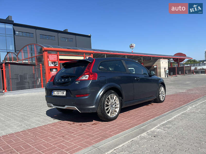 Хэтчбек Volvo C30 2010 в Львове