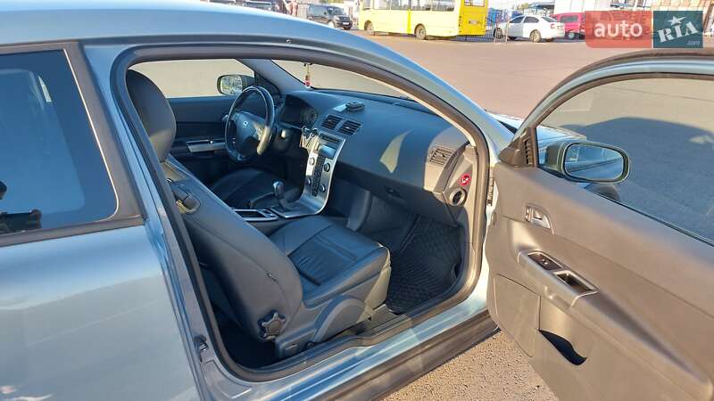 Хэтчбек Volvo C30 2008 в Луцке