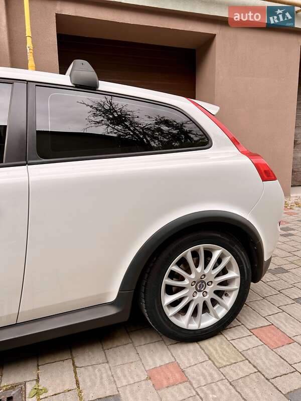 Хэтчбек Volvo C30 2011 в Тернополе фото 24 Хэтчбек Volvo C30 2011 в Тернополе