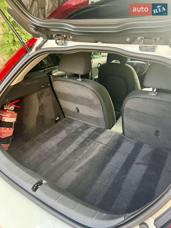 Хэтчбек Volvo C30 2011 в Тернополе фото 31 Хэтчбек Volvo C30 2011 в Тернополе