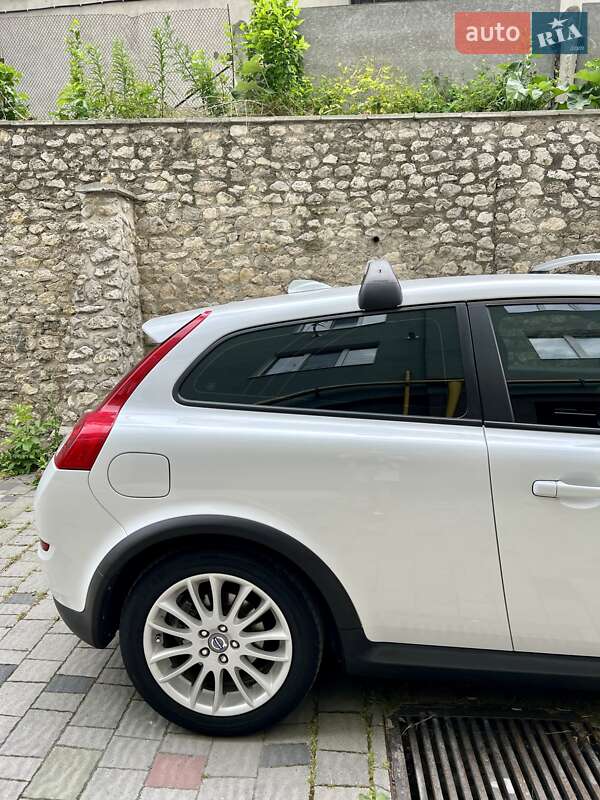 Хэтчбек Volvo C30 2011 в Тернополе фото 38 Хэтчбек Volvo C30 2011 в Тернополе