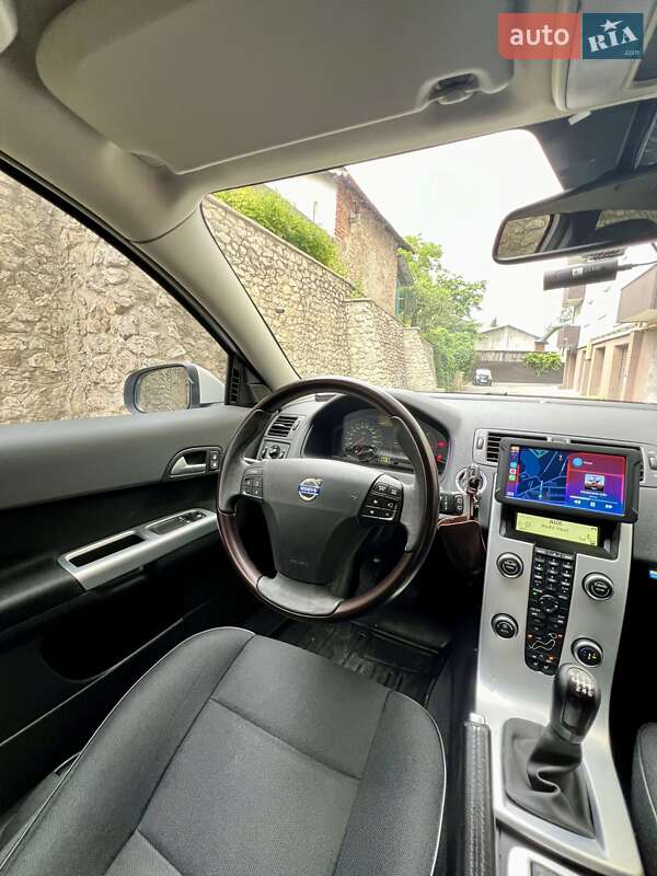 Хэтчбек Volvo C30 2011 в Тернополе фото 65 Хэтчбек Volvo C30 2011 в Тернополе