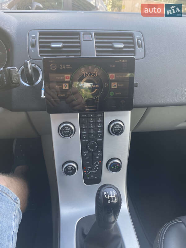 Хэтчбек Volvo C30 2011 в Запорожье